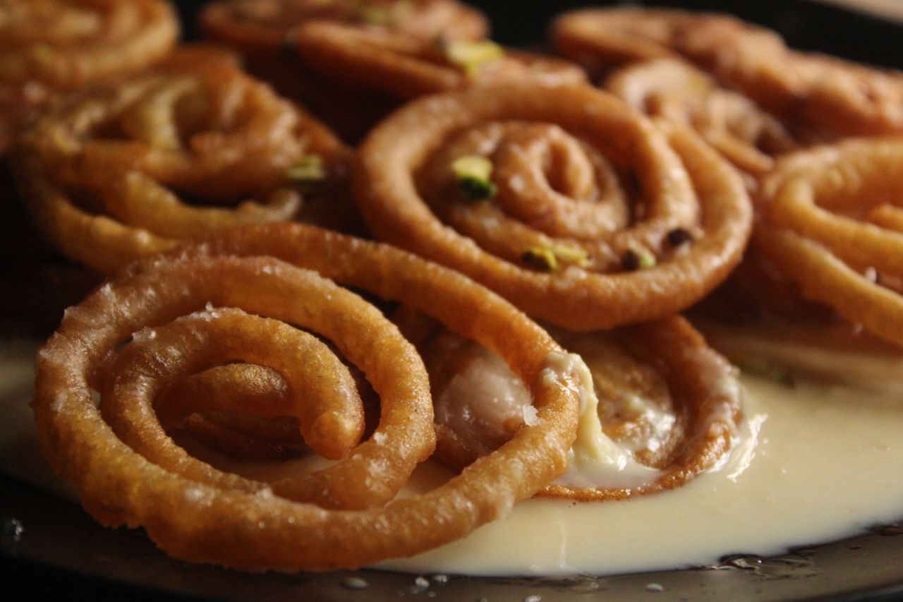 Malai ghevar at Ghevar Wala