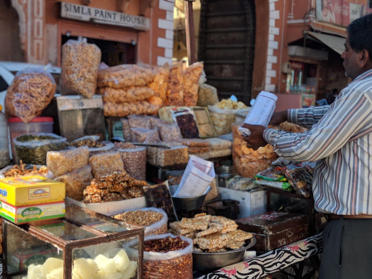 Pyaaz & mawa kachori at Kachori Corner